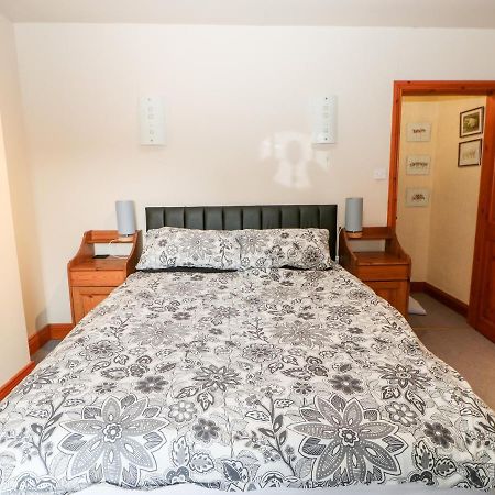 Hunter Cottage Холтуисъл Екстериор снимка